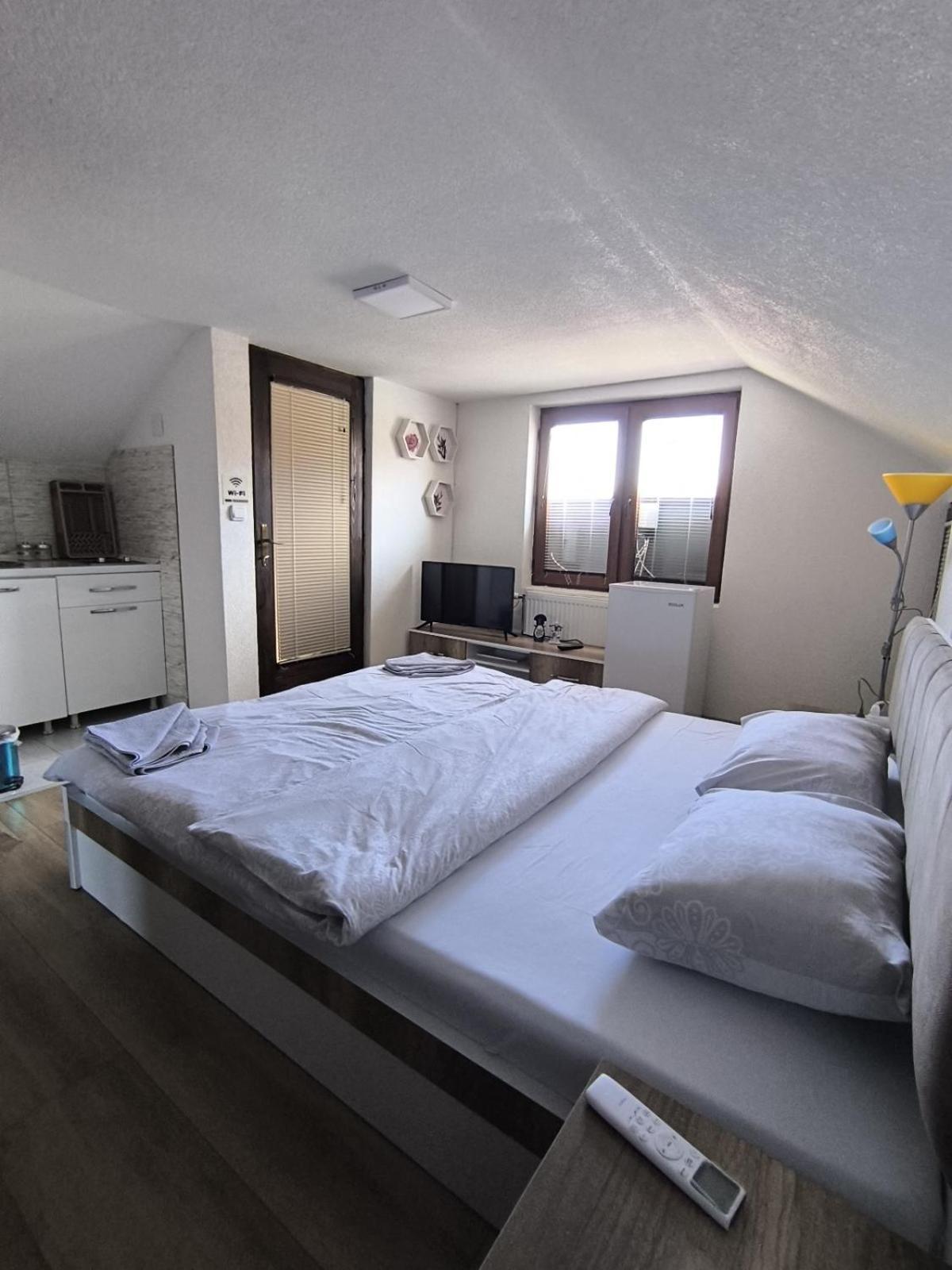 Mountain House - Brezovica Apartment ภายนอก รูปภาพ